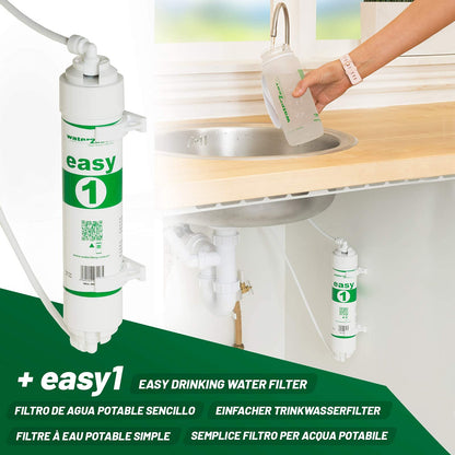 „Easy1“ vandens filtrų sistema su 2 vandens buteliais, tiekia 6000 l švaraus vandens 6–12 mėnesių, sertifikuota pagal NSF/FDS/ISO 9001 ir 14001, vandens filtro čiaupas po kriaukle „Easy DIY Kit“ modelis